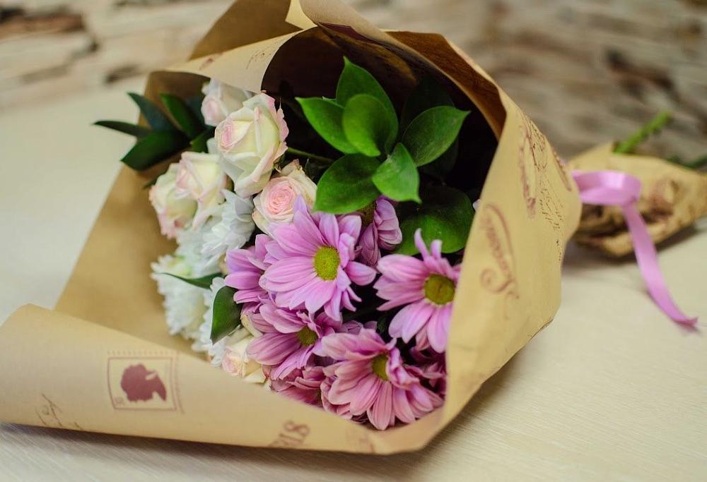 Букет цветов из: Розы и Хризантемы в Дедовске