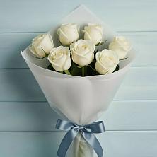 Букет 7 Белых роз Эдлесс Лав в Дедовске
