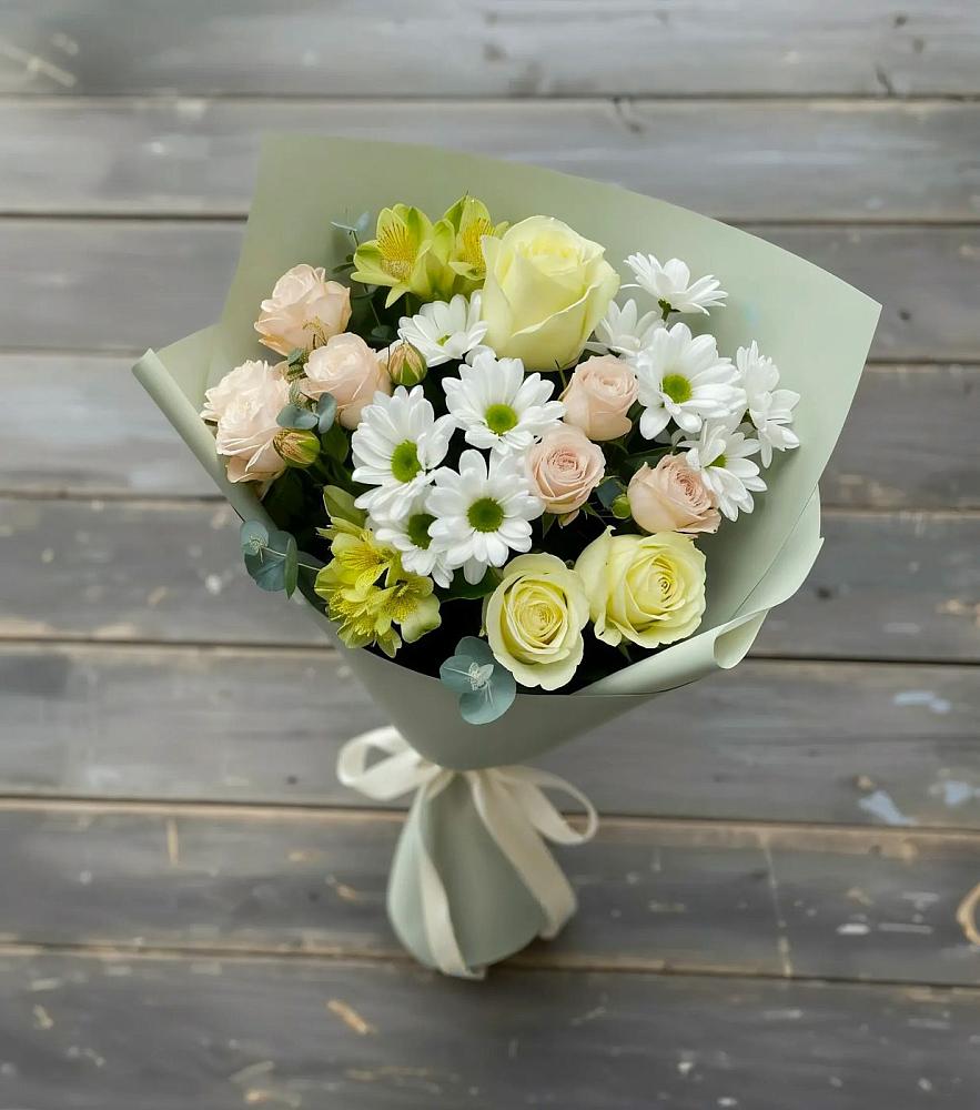 Букет цветов из: Альстромерии, Розы и Хризантемы в Дедовске