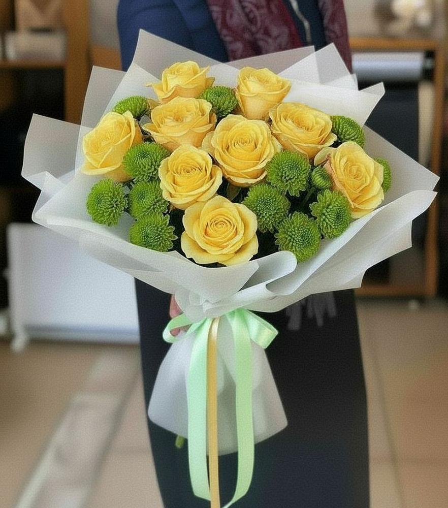 Букет цветов из: Хризантемы и Розы в Дедовске