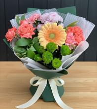 Букет цветов из:  Гвоздики, Розы, Герберы и Хризантемы #REPLACE_PRED# Дедовске