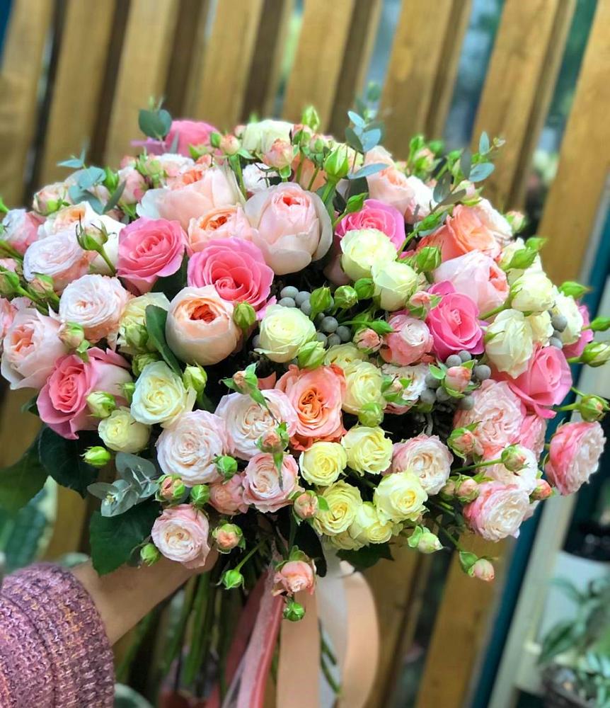 Букет цветов из: Розы в Дедовске