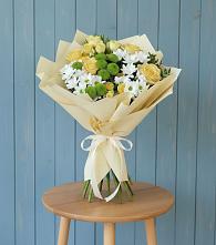 Букет цветов из:  Хризантемы и Розы в Дедовске