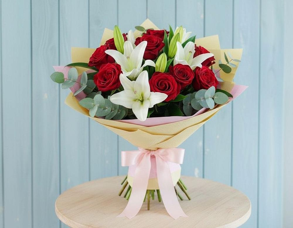 Букет цветов из: Лилии и Розы в Дедовске